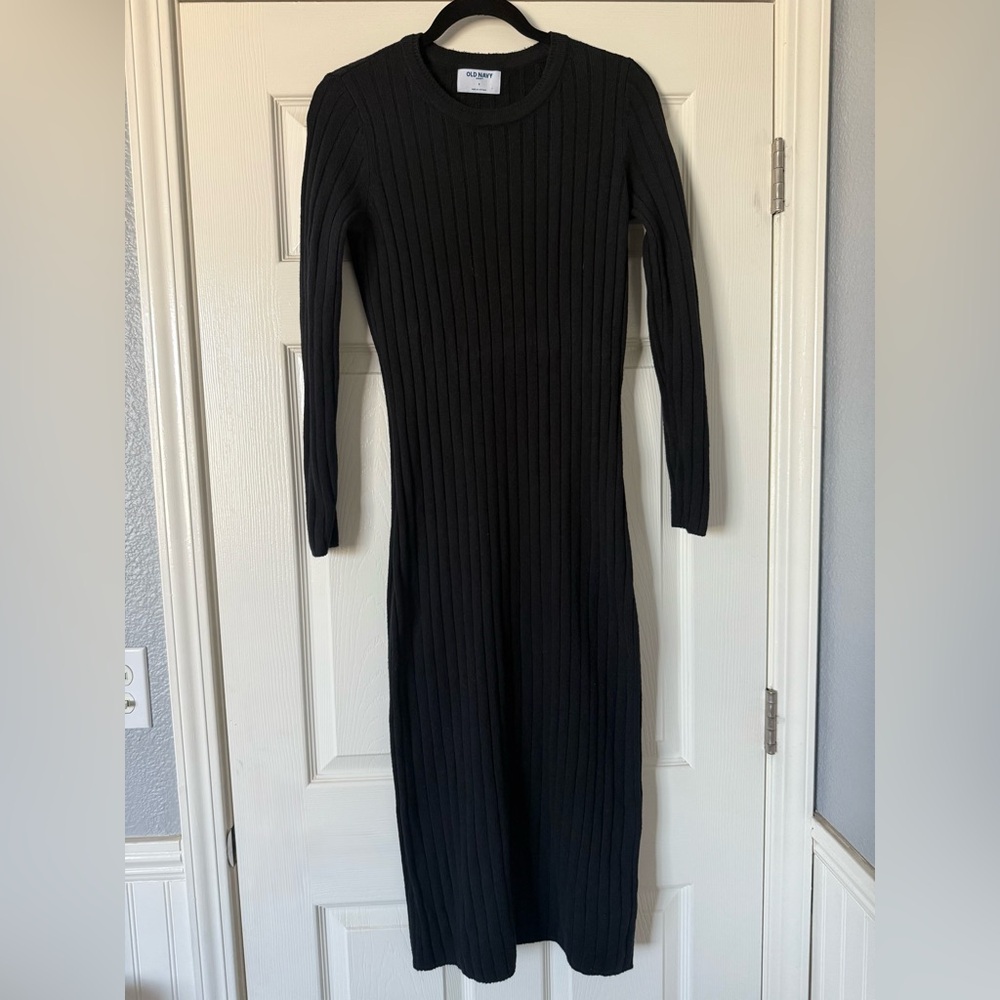 Old Navy Black Knit Dress